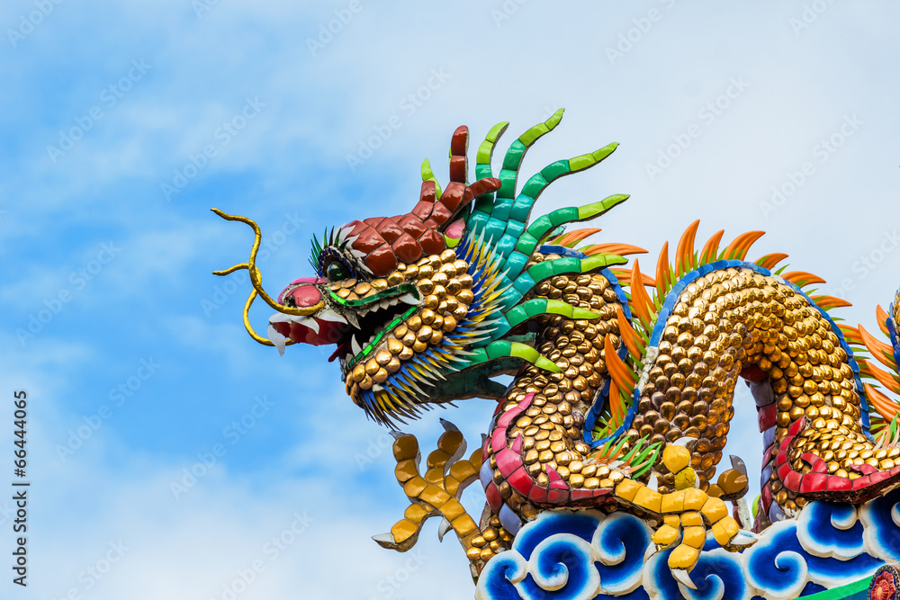 Dragon sculpture