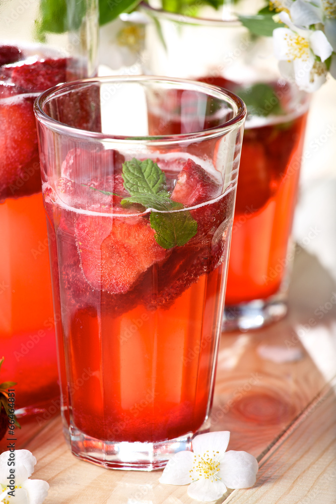 Strawberry lemonade Strawberry lemonade
