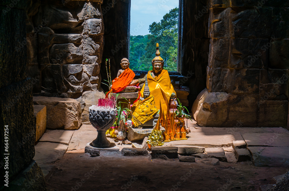 Obraz premium Khmer Buddhist Shrine w Siem Reap w Kambodży