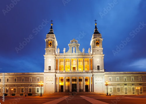  Almudena cathedral in night. Madrid