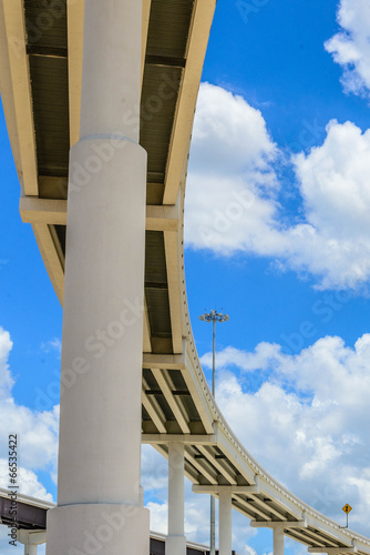 Obraz na płótnie elevated highways looking skyward