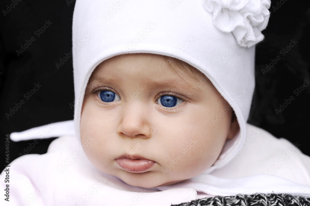 baby portrait in hat baby portrait in hat