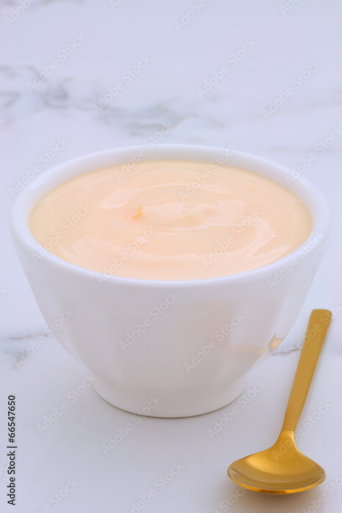 Fresh peach yogurt Fresh peach yogurt