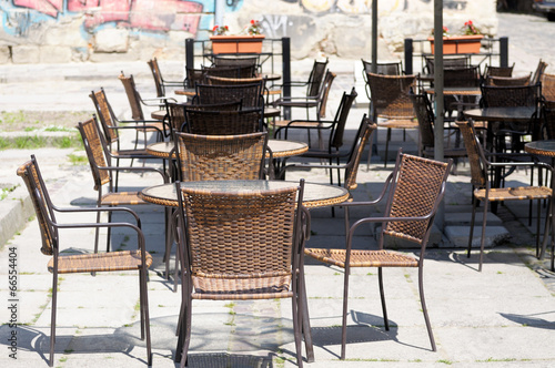 Table on the terrace of the restaurant