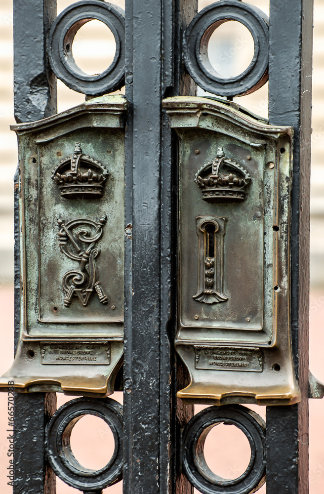 Particolare del cancello di Buckingham Palace
