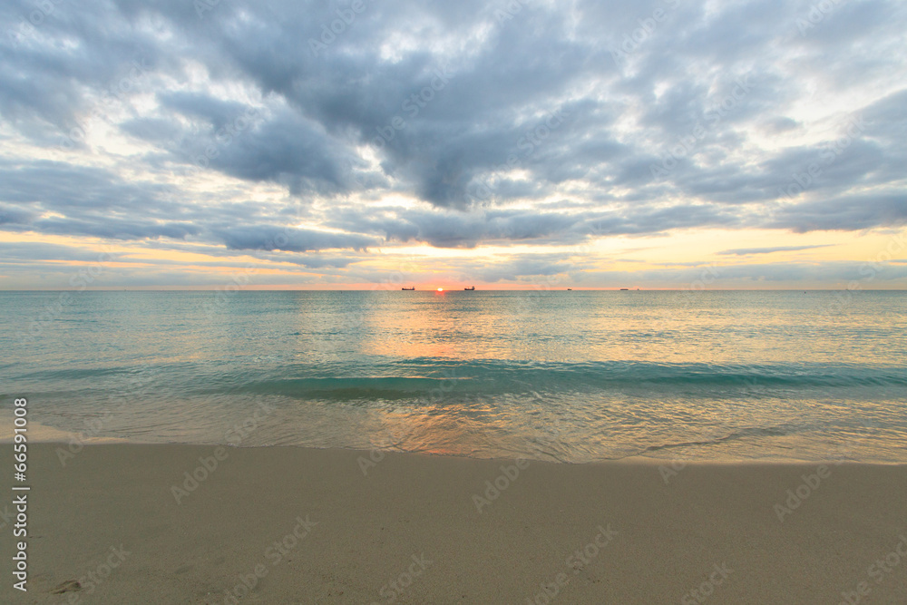 Color DSLR image of dawn on the Atlantic Ocean, South Beach, Miami, Florida