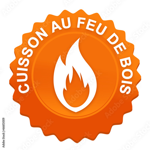 cuisson au feu de bois sur bouton web denté orange