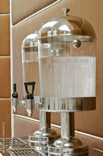 Cold water dispensers , water cooler