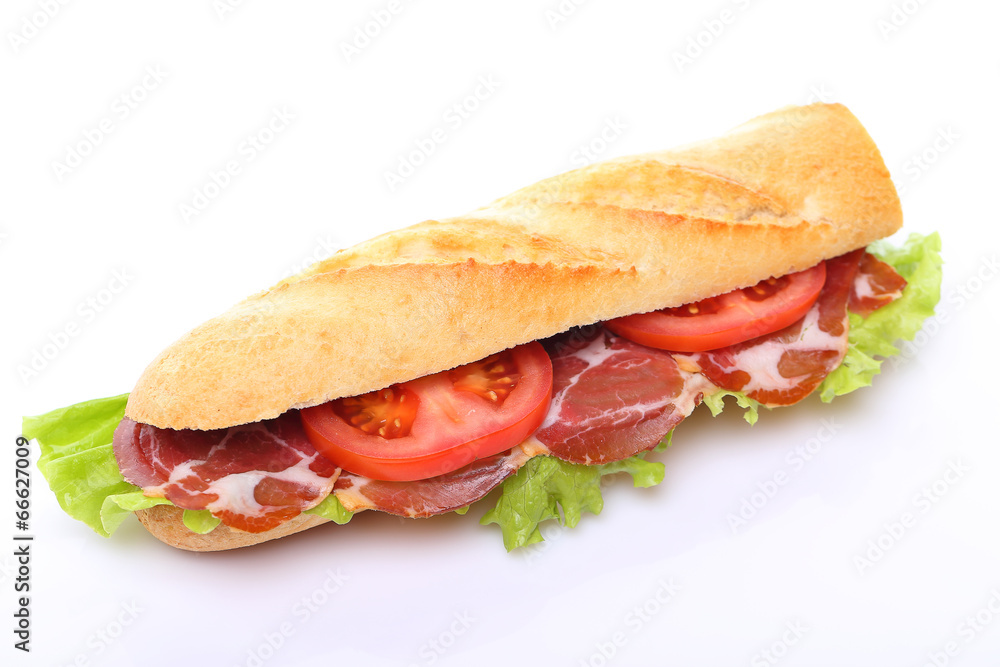 Sandwich with ham and tomato