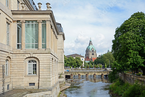 Hannover, Leineschloss & Rathaus photo