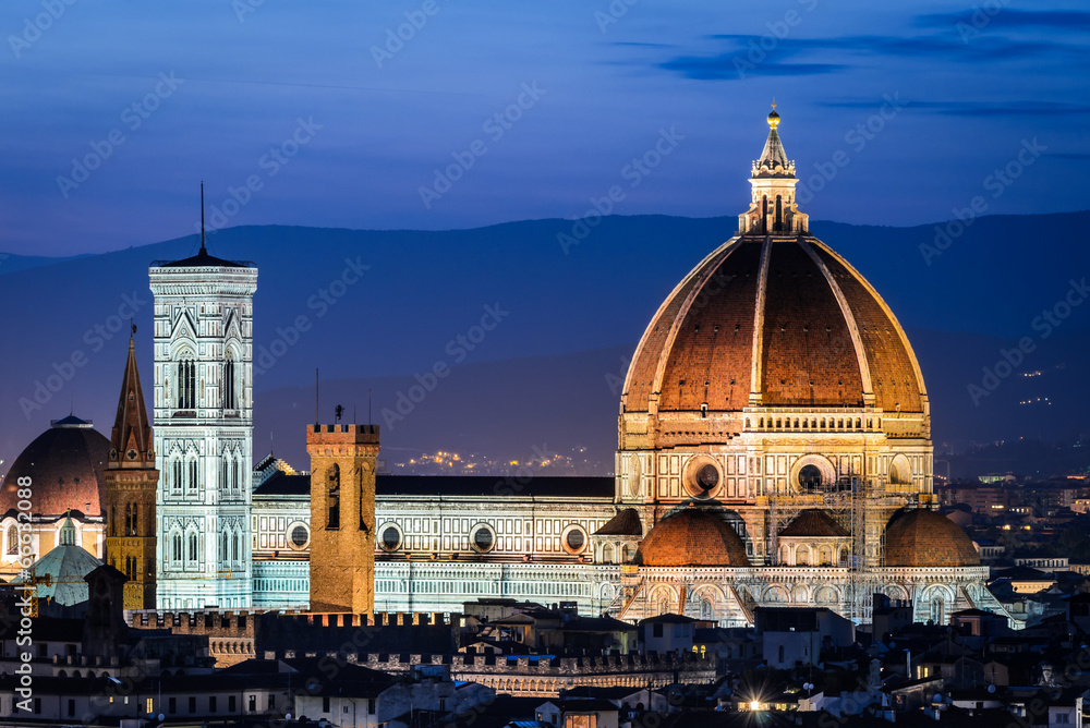 Dome of Florence Cathedral, night in Tuscany