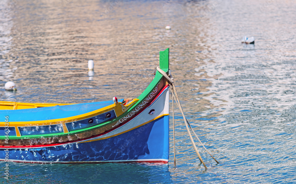 Details of Traditioanl fishermen boat in Spinola bay