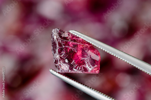 Rhodolite garnet