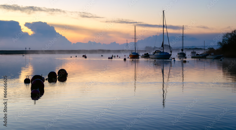 Fototapeta premium Sunrise at Christchurch in Dorset