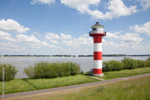 Hamburg  Elbe  Leuchtturm  Altes Land