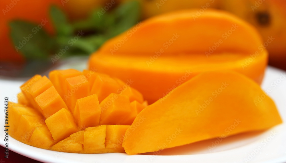 Sliced mango