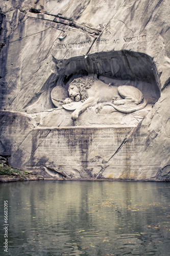 Luzerner Löwendenkmal