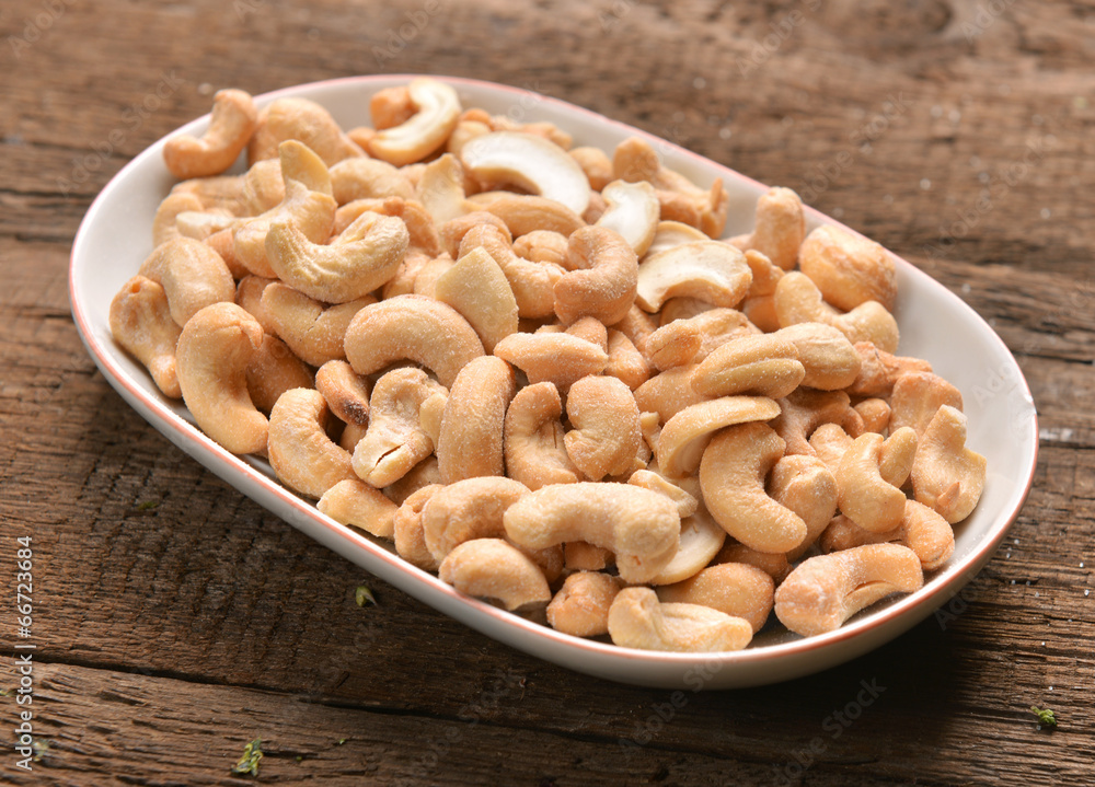 cashew with salt cashew with salt