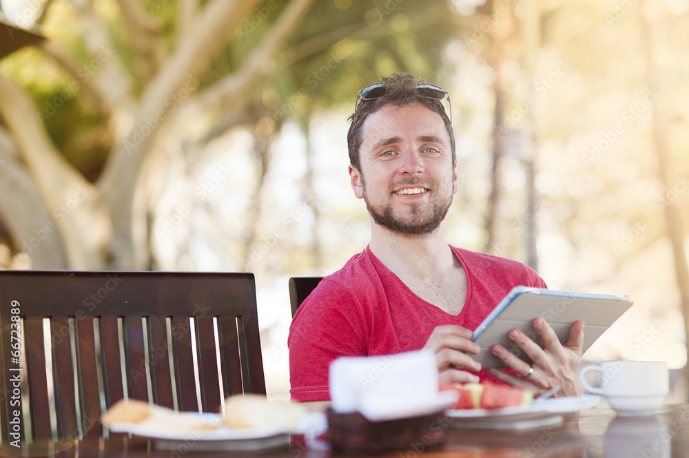 Man using tablet Man using tablet