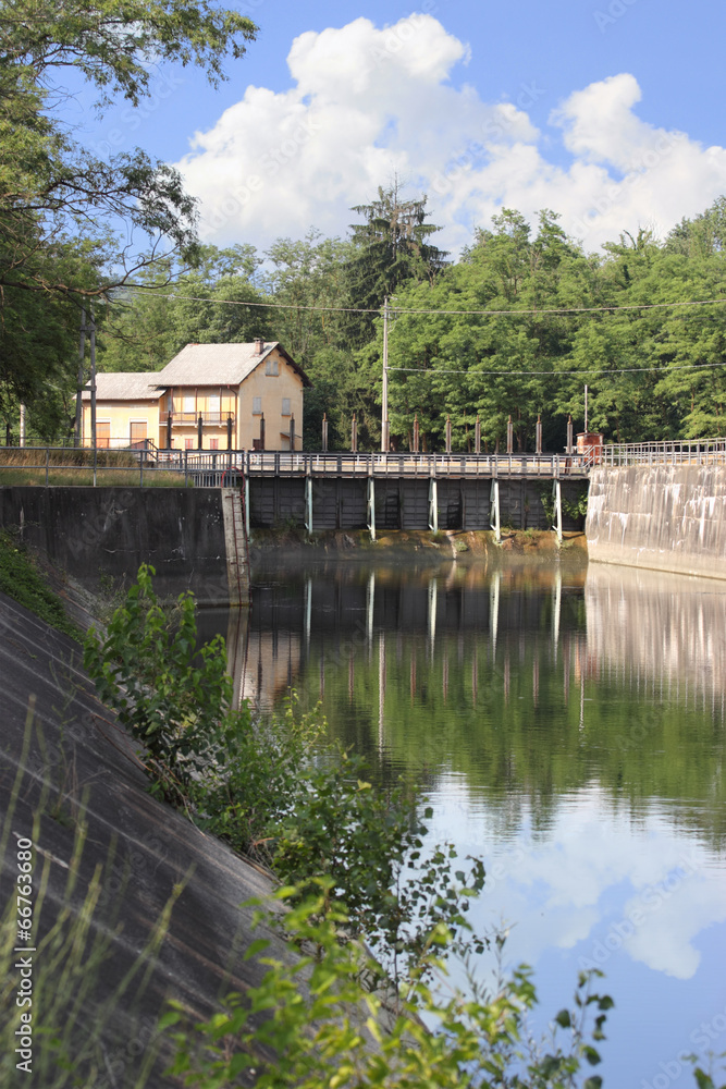 dam in Villoresi ditch, Lombardy, Italy