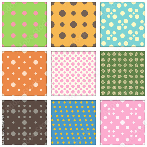 9 Seamless polka dot wallpaper pattern.