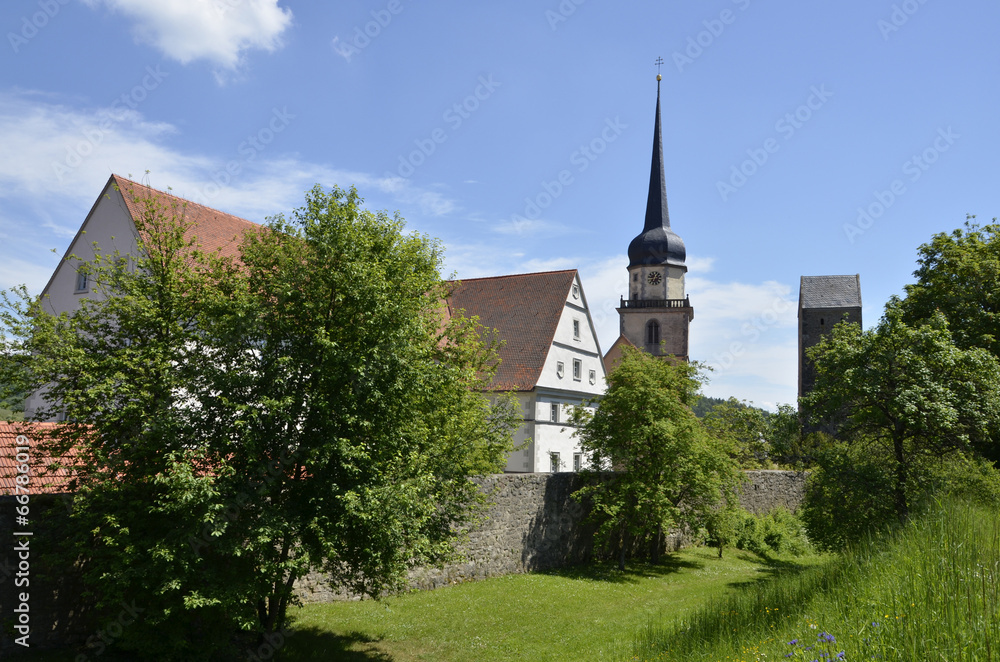 Fladungen, Stadtmauer m. Kirche u.Pulverturm Fladungen, Stadtmauer m. Kirche u.Pulverturm