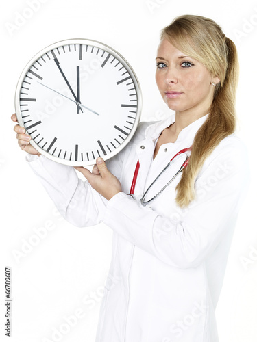 Female doctor shows last-minute decision