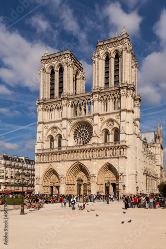 Cathédrale Notre Dame © jarek106