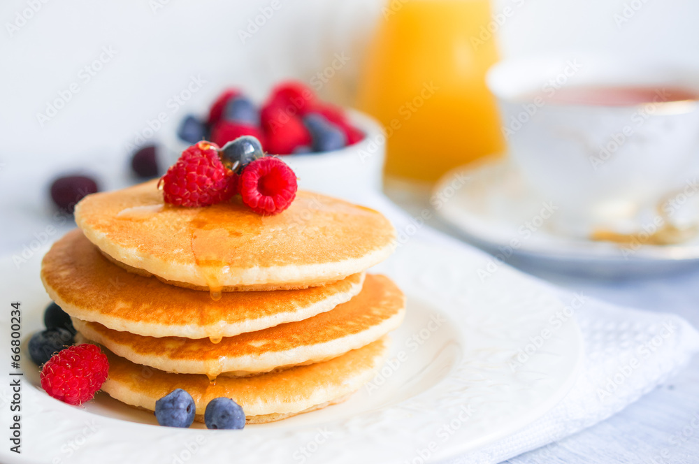 Pancakes with berries Pancakes with berries