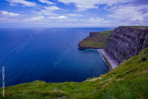 Cliffs of Moher © Alice_D