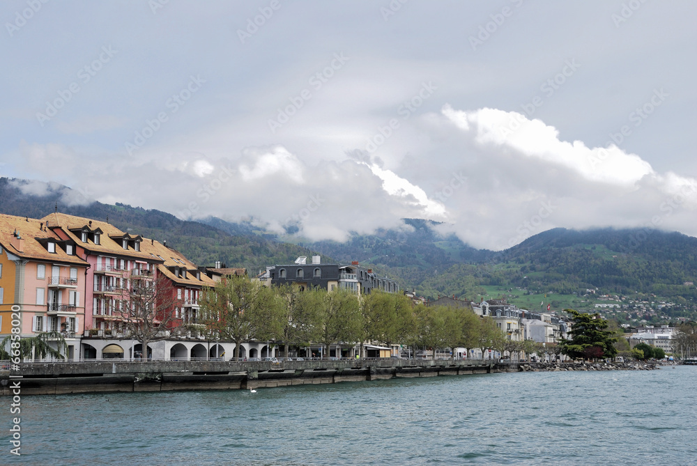 View of the city of Lake Geneva, Switzerland.