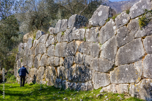 Venafro(IS) - Le mura ciclopiche V° sec. a.c.