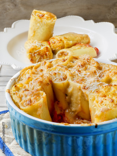 Paccheri gratin baked. photo