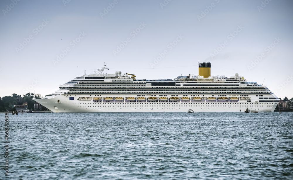 Large passenger cruise ship