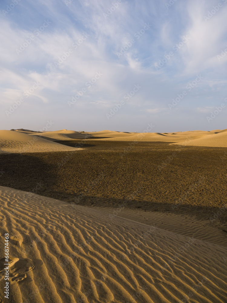 Naklejka premium Sonnenuntergang in den Dünen von Maspalomas auf Gran Canaria