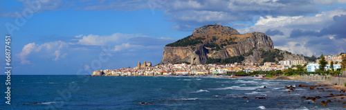 Vue panoramique de Céfalu, village sicilien