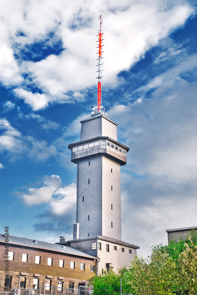 Der Feldbergturm auf dem Großen Feldberg im Hochtaunus