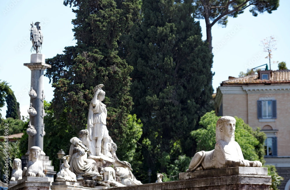 Statue, Piazza del Popolo, Roma