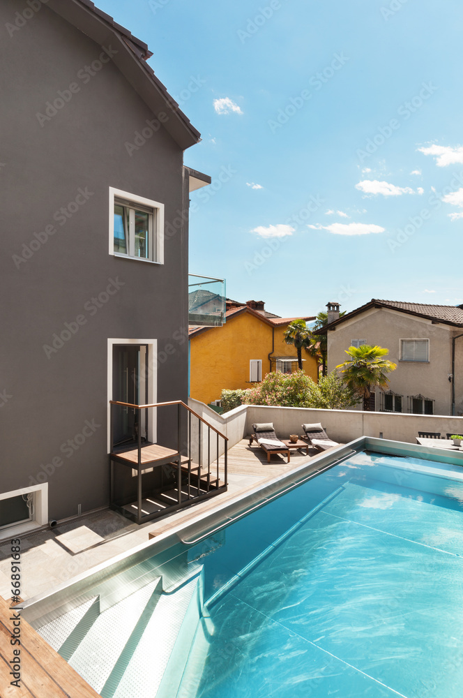 Fototapeta premium House, swimming pool view