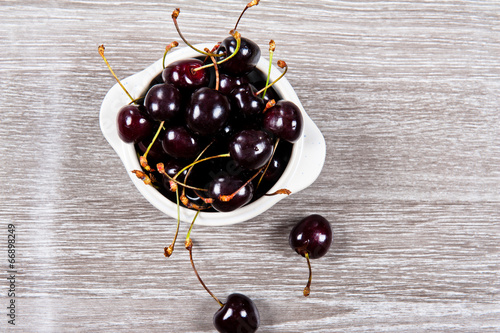 Photos Black cherries