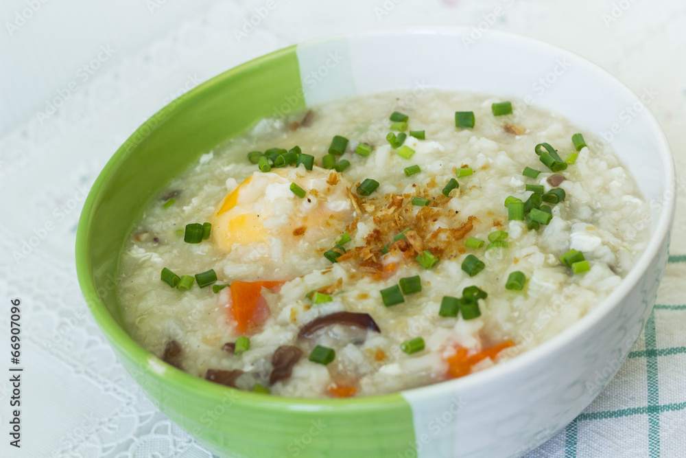Boiled rice with egg and vegetables Boiled rice with egg and vegetables