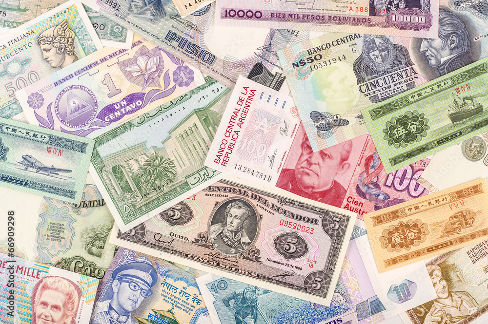 World Coins & Banknotes
