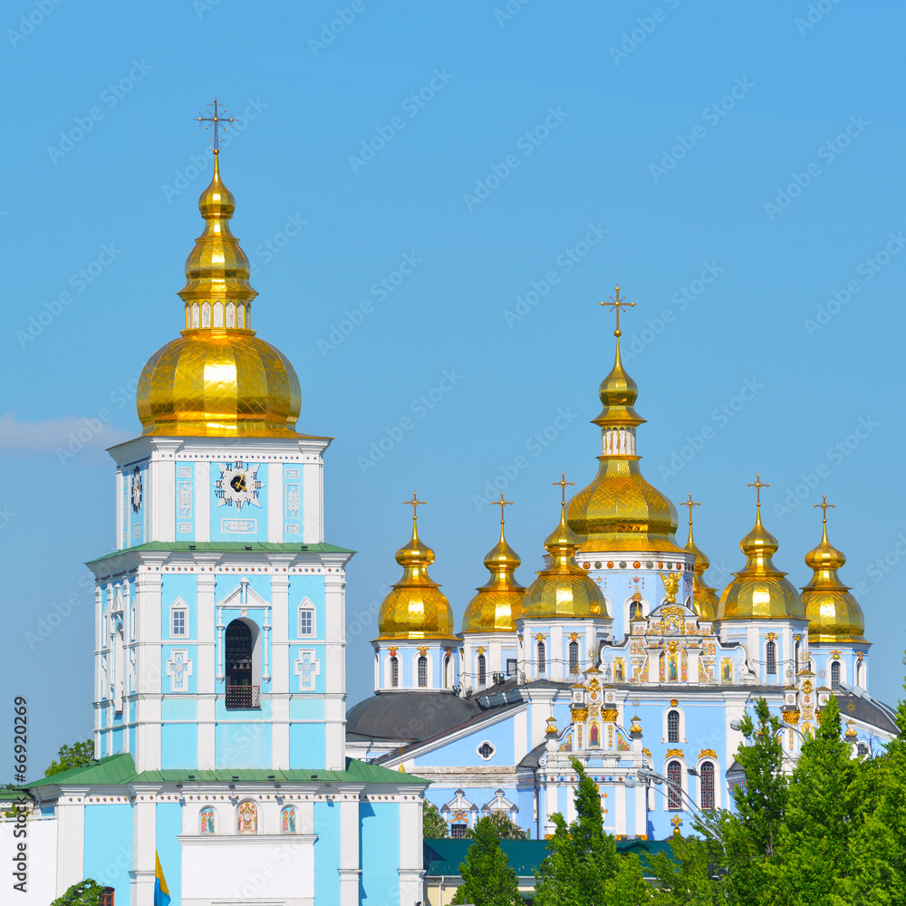 St. Michael's Cathedral in Kiev - obrazy, fototapety, plakaty 