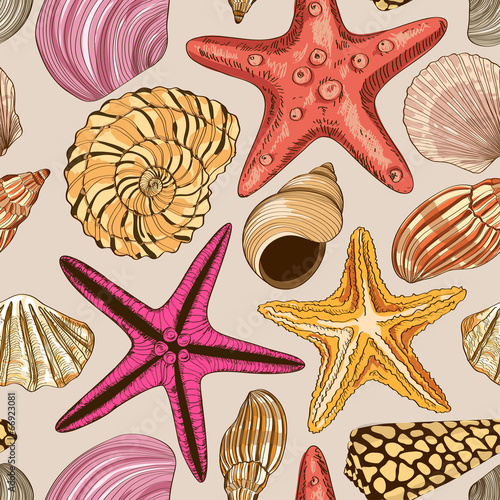 Seamless pattern of seashells and starfish