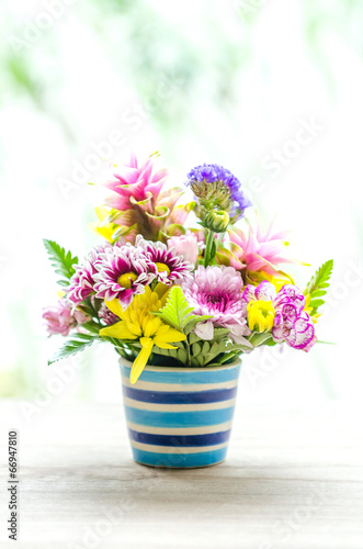 Fototapeta Naklejka Na Ścianę i Meble -  Flower bouquet