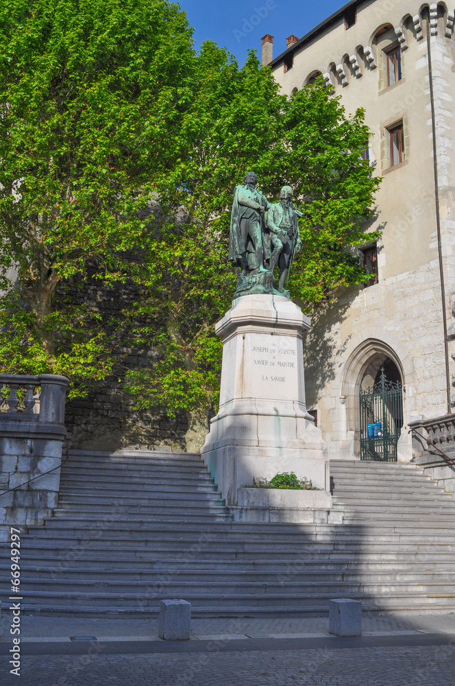 Fototapeta premium De Maistre monument