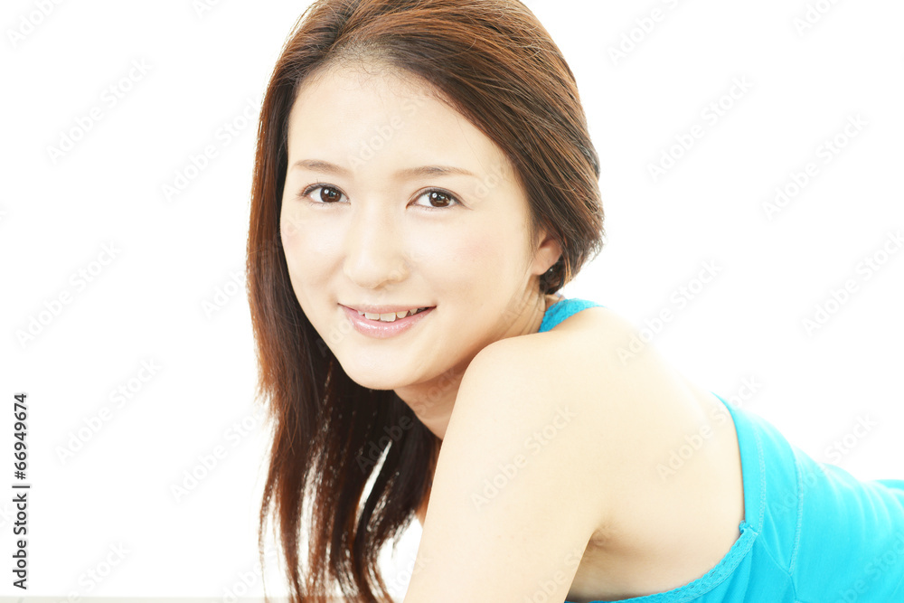 寛ぐ美しい女性 寛ぐ美しい女性