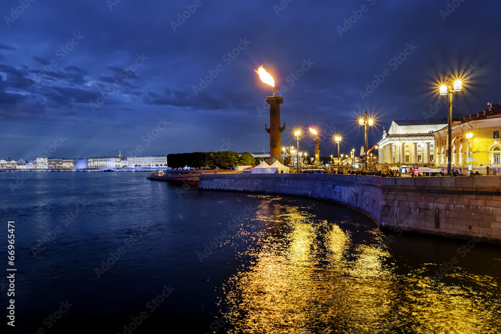 Rostral columns lit by illumination of the white nights at dawn