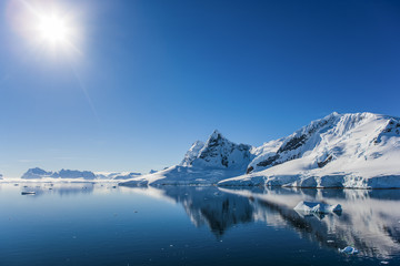 Poster Antarctica Paradise Bay in Antarctica  © marcaletourneux