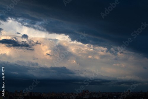 Dramatic Evening Cloudscape